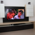 TV Unterschrank für großen Flatscreen