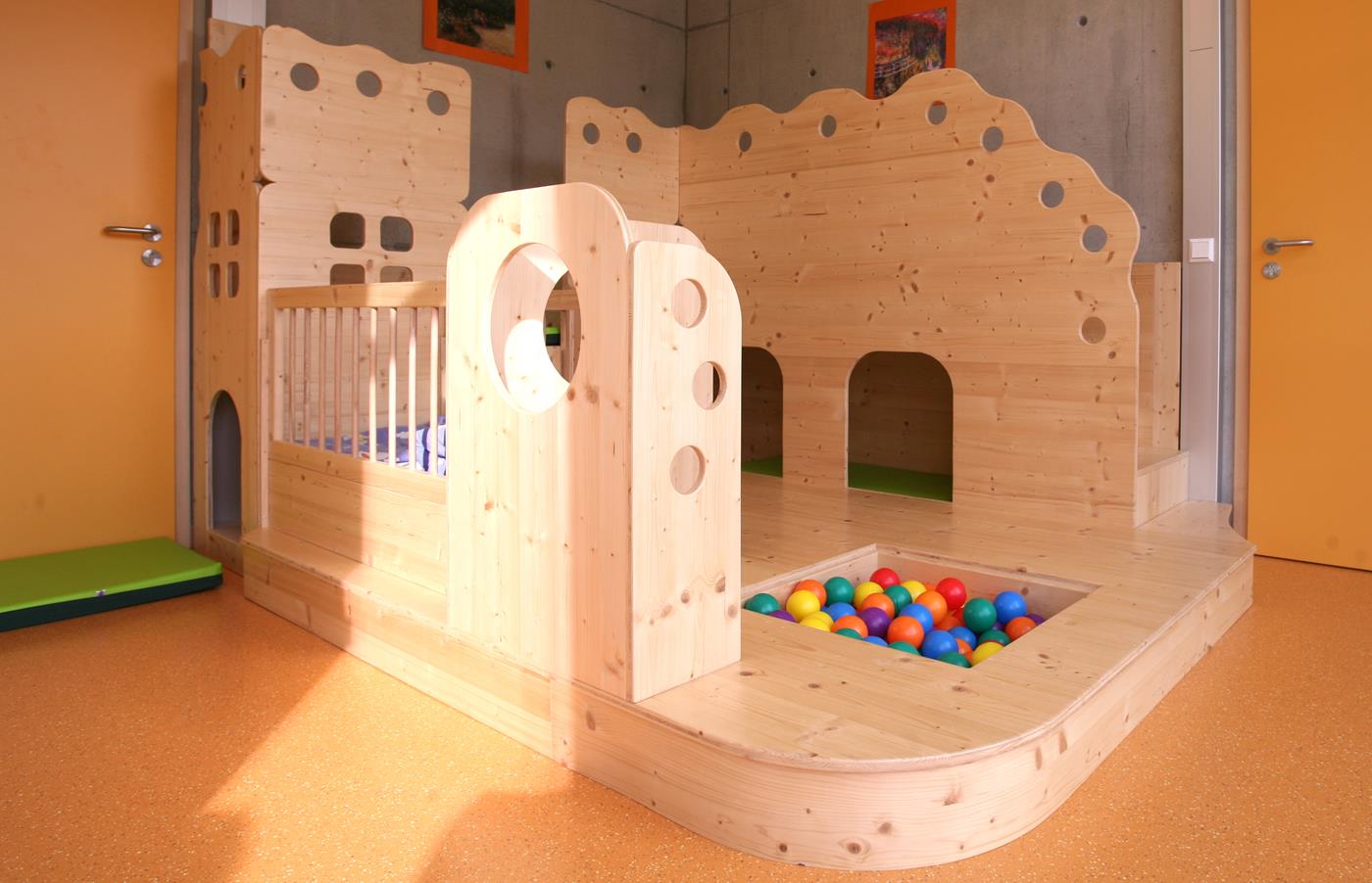 Kindergarten Spielburg Schlafparadies